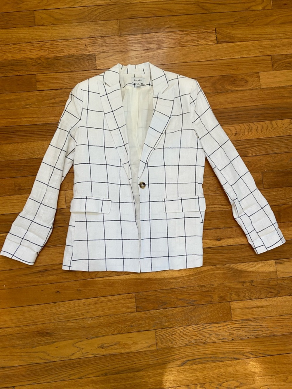 Evereve White Windowpane Blazer with Black Grid